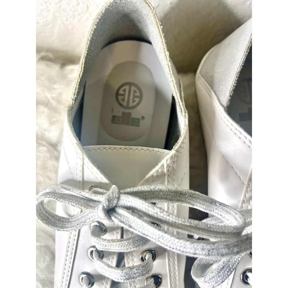 Elle Comfy Fit Footbed Microfiber Leather Sneakers in White Women Size 37/US 6